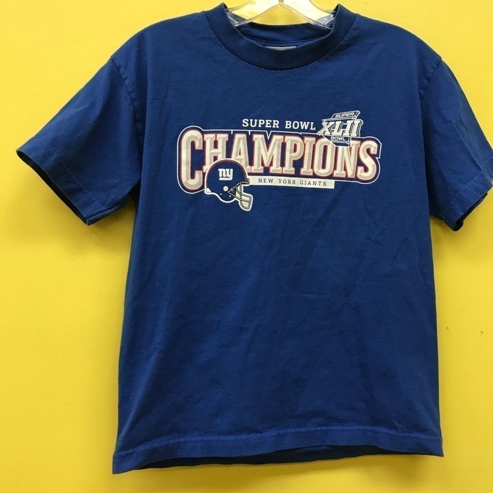 Super Bowl Champions XLII NY Giants short sleeve crewneck t shirt medium kids